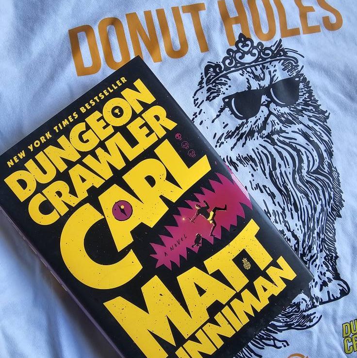 Book Review: “Dungeon Crawler Carl” by Matt Dinniman
